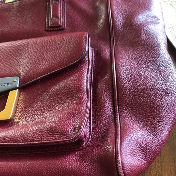 Marc by Marc Jacobs maroon purse - Picture 3 of 8